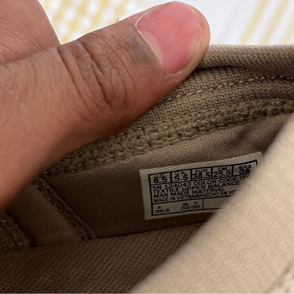 Sketchers - Picture 5 of 5